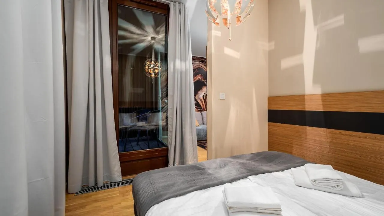 Apartamenty Sun & Snow 19 Dzielnica With Free Parking Варшава 0*,