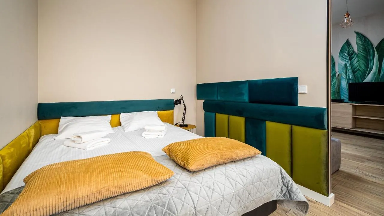 Апартаменты Apartamenty Sun & Snow 19 Dzielnica With Free Parking Варшава